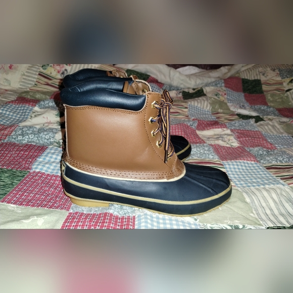 Tamarack Women's Boots - Picture 8 of 9